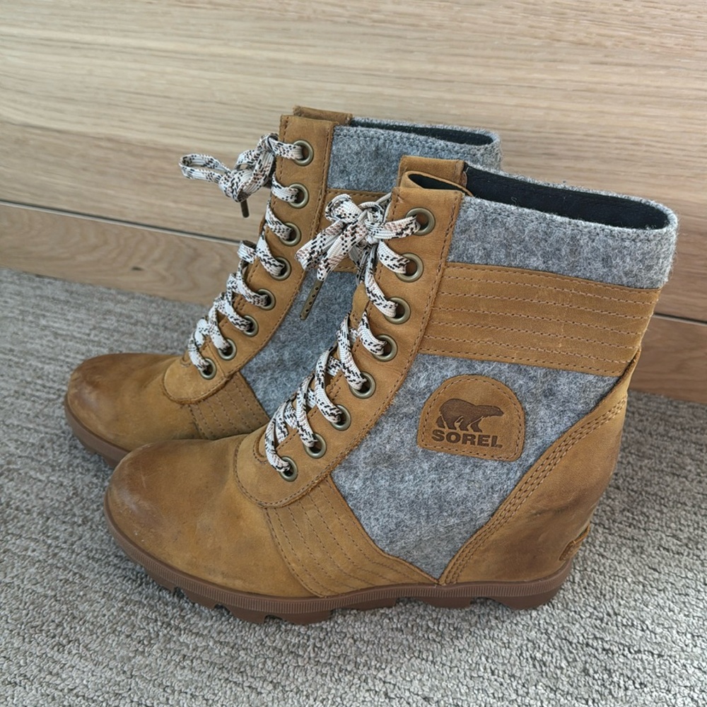 Sorel Lexi Wedge Boot